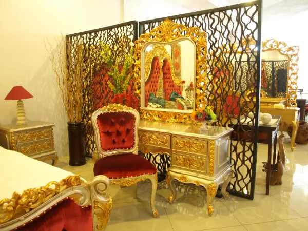 Dressing Table 6