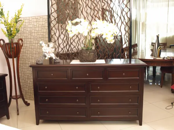 Dressing Table 9