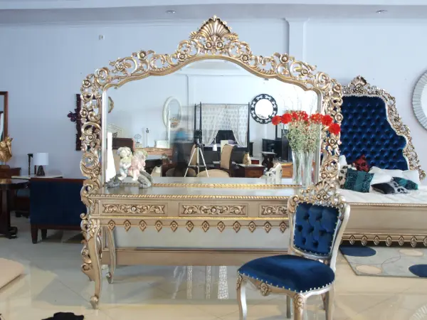 Mirror 3