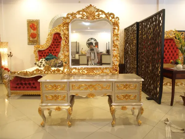 Mirror 6