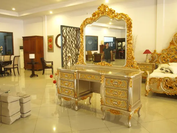 Mirror 7