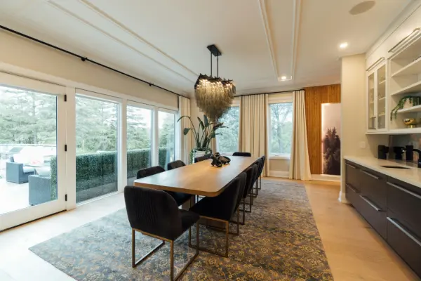 Dining Furniture 8 - Versatile Layout