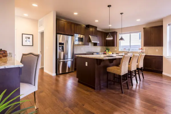 Kitchen Model 3 - Spacious Layout